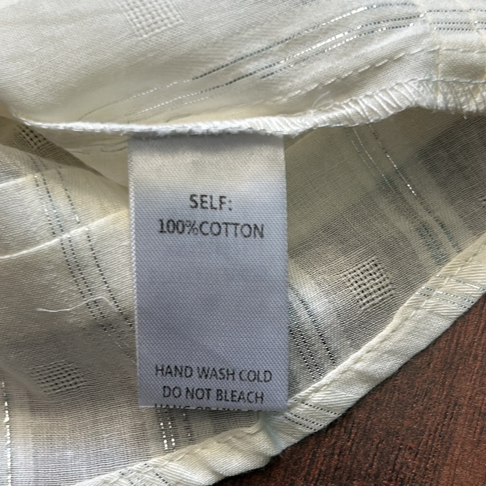 Easel top size small NWT - Picture 3 of 5